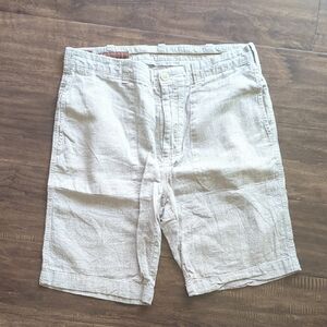 Perry Ellis Light Tan Flat Front Shorts